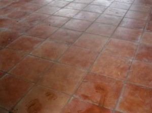5.5_Tiled classroom floor