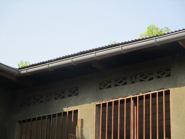 Installation of the gutters.