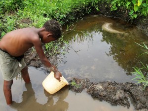 Current polluted water source in Kikimi