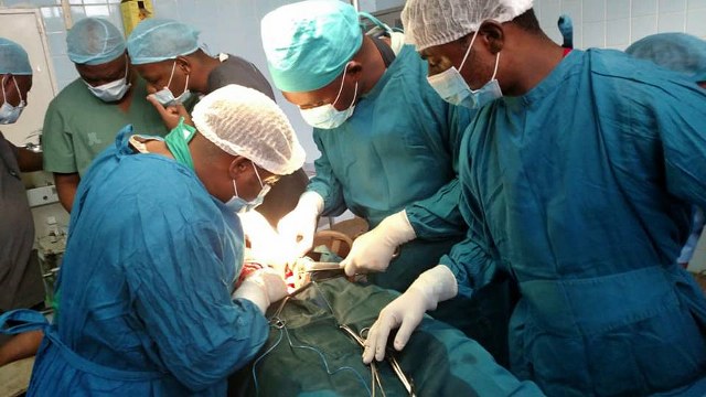 Gerse (on the right) in surgery at General Hospital of Kinshasa